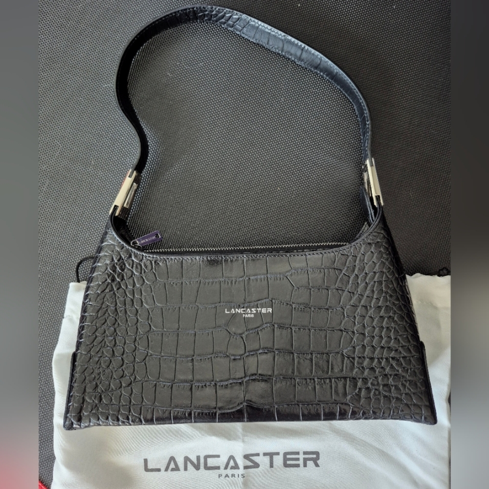 Lancaster Paris Pur & Élégante Baguette Bag
